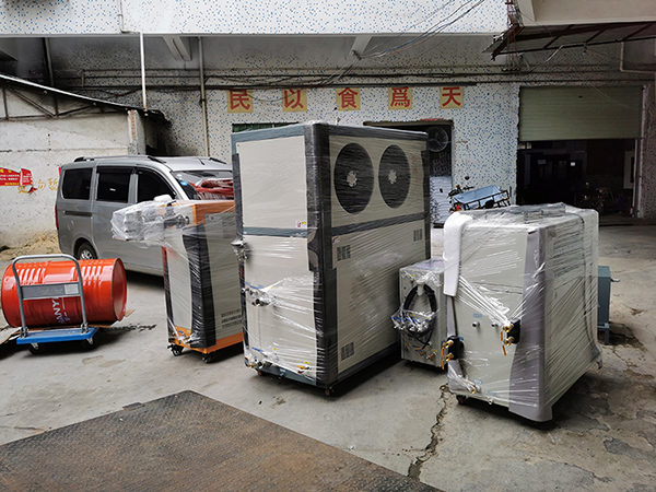 安佛思模溫機(jī)裝貨發(fā)車